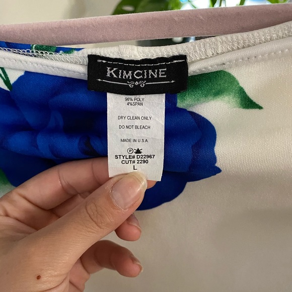 Floral Bodycon Dress - Picture 4 of 4